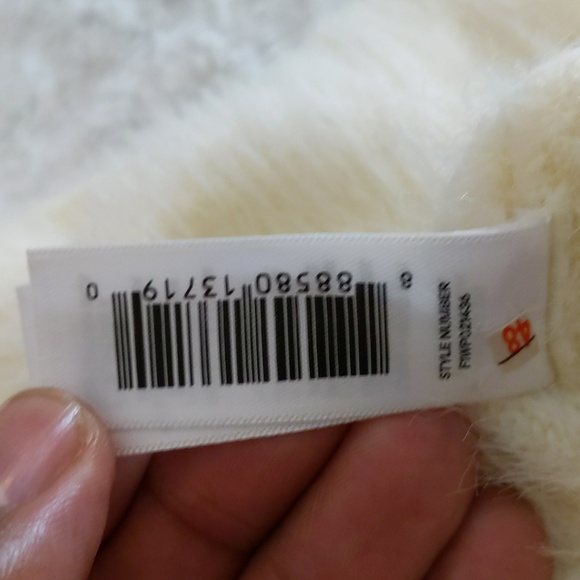 Joe Fresh Jillian| NWT Off-White Eyelash Knit Scoop Neck Sweater Nylon - Picture 13 of 13